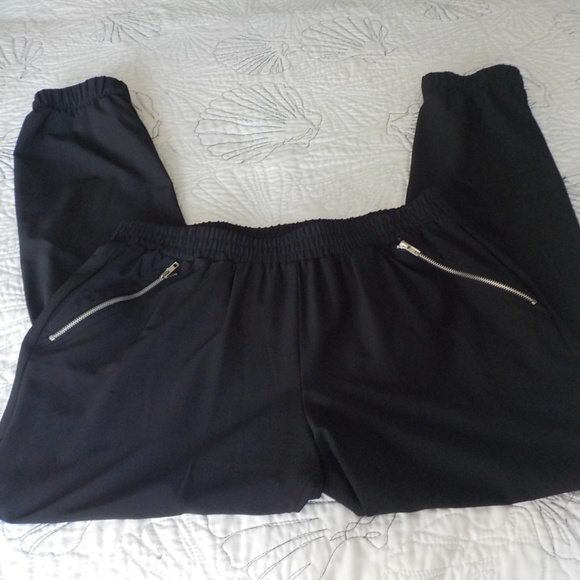 BLACK ZIP POCKET PANTS - Picture 2 of 11